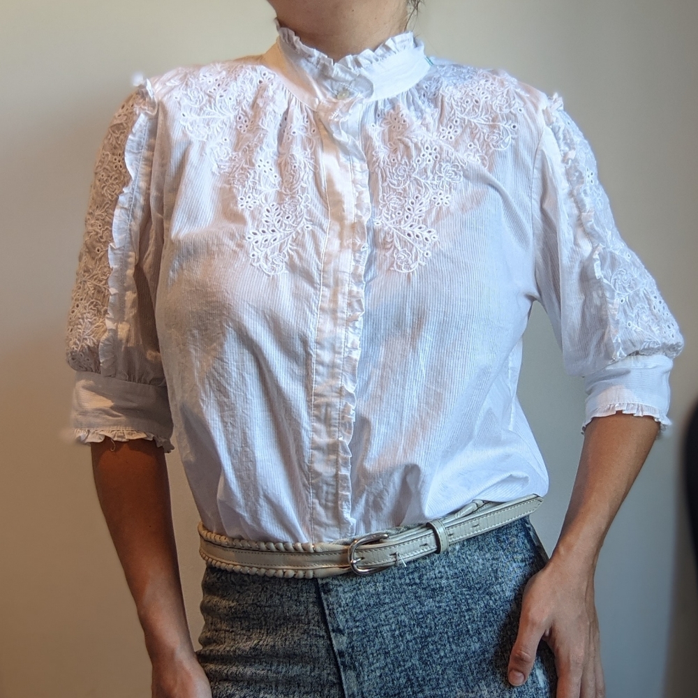 Embroidered Eyelet Prairie Button Up Blouse - Picture 4 of 15